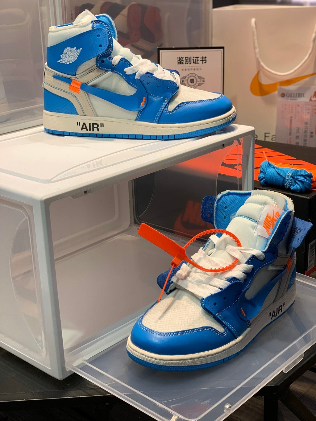Nike X Off-White Air Jordan 1 Retro High Top Sneakers Women