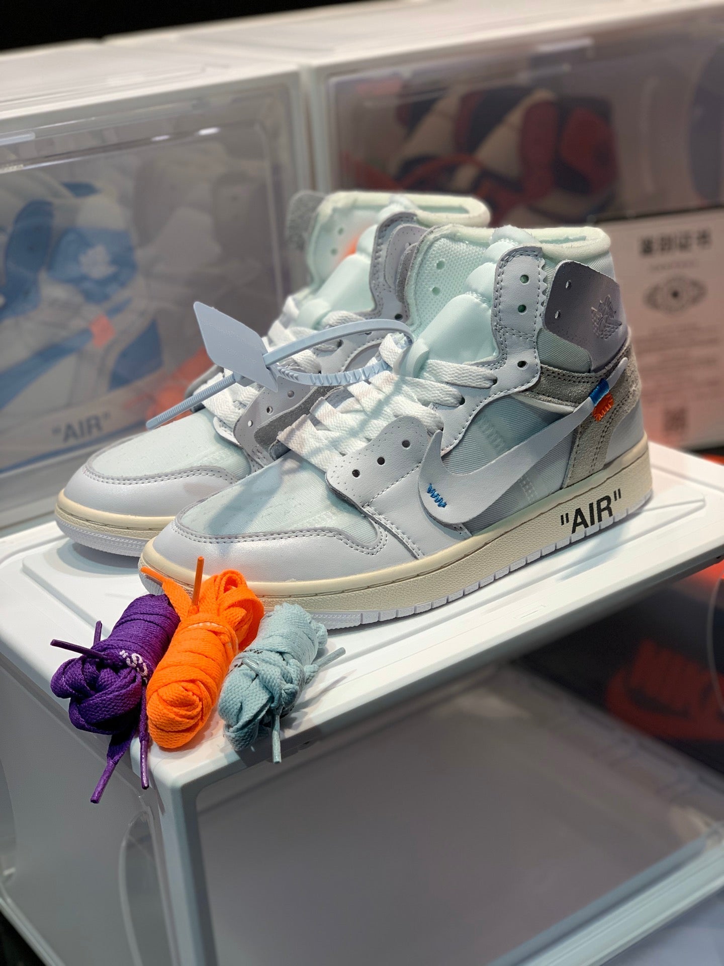 Nike X Off-White Air Jordan 1 Retro High Top Sneakers Women