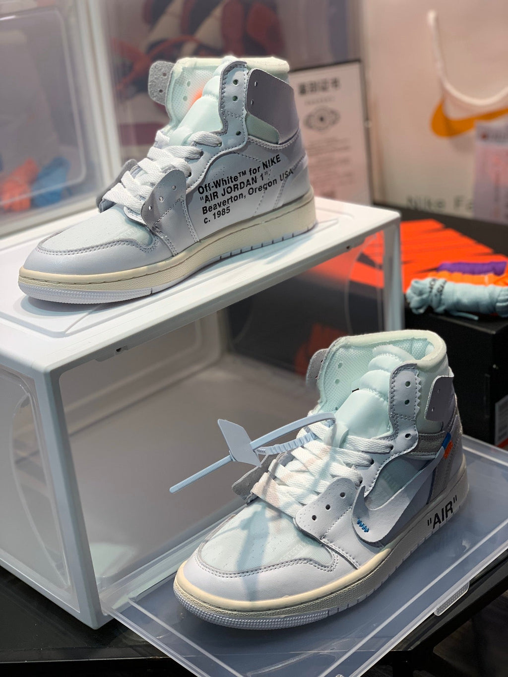 Nike X Off-White Air Jordan 1 Retro High Top Sneakers Women