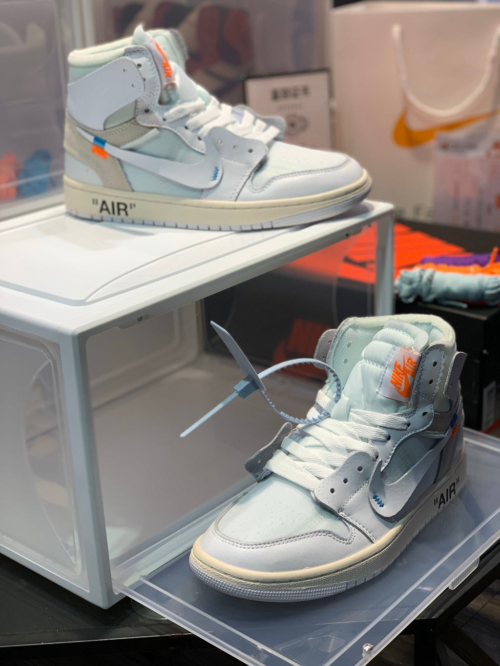 Nike X Off-White Air Jordan 1 Retro High Top Sneakers Women
