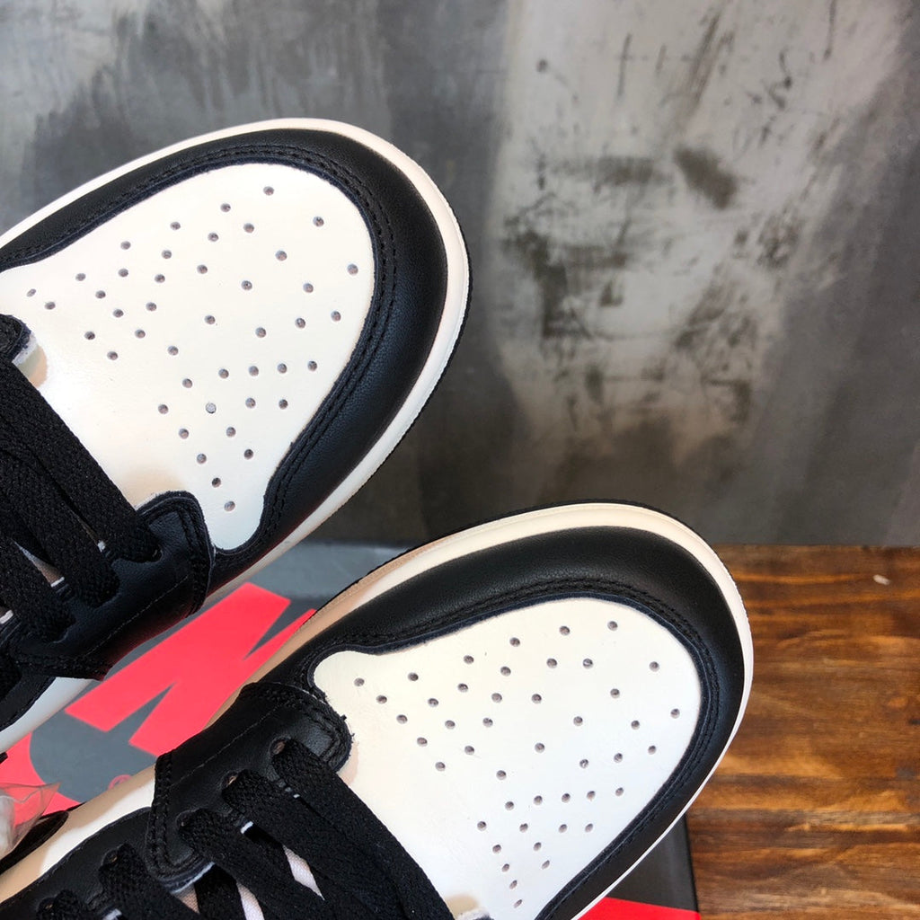 Nike Air Jordan 1 Retro Og Dark Mocha Women