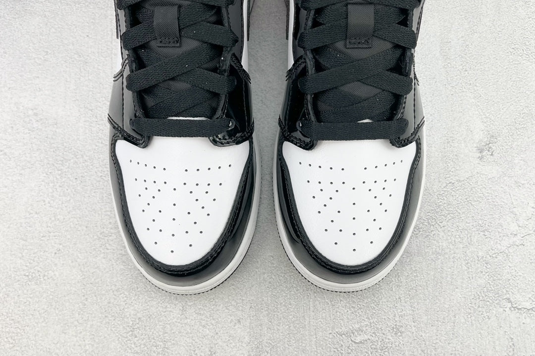 Nike Dunk Air Jordan Black/White Women