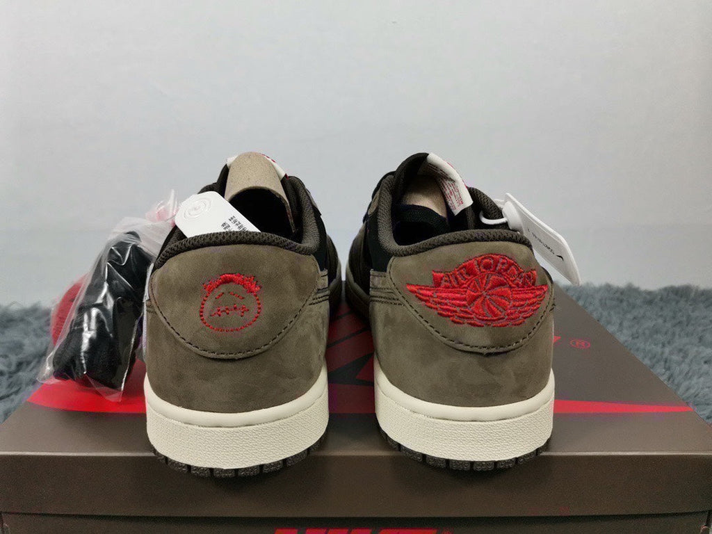 Nike Travis Scott x Air Jordan 1 Low AJ1 Brown Women