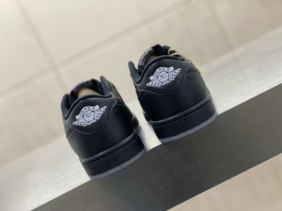 Louis Vuitton Nike Air Force 1 Black Women