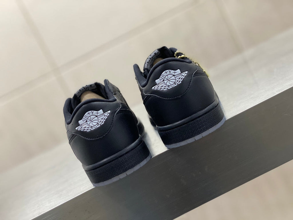 Louis Vuitton Nike Air Force 1 Black Men