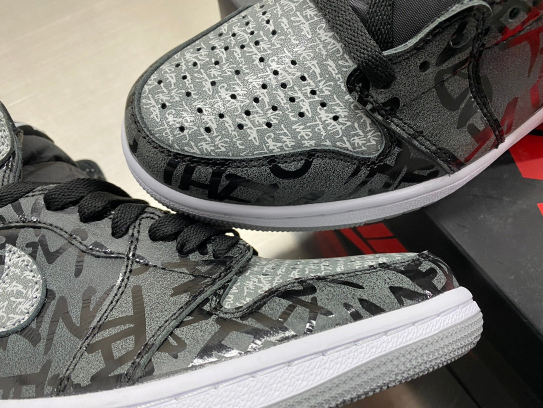 Nike Air Jordan Signature High Top Men