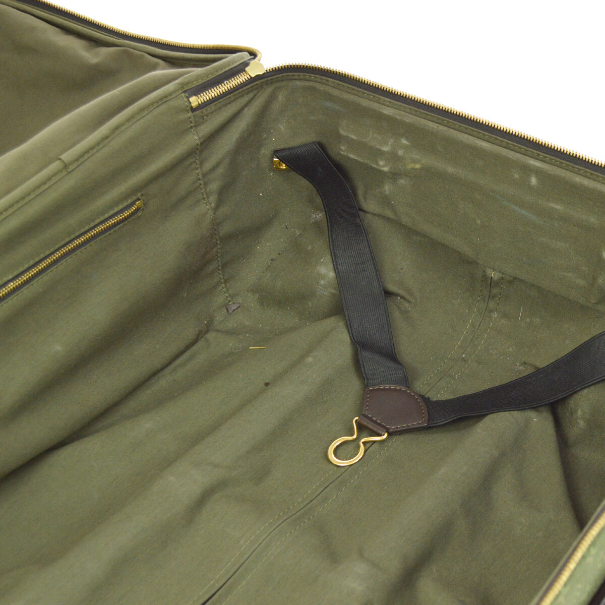 Louis Vuitton Annette Travel Carry