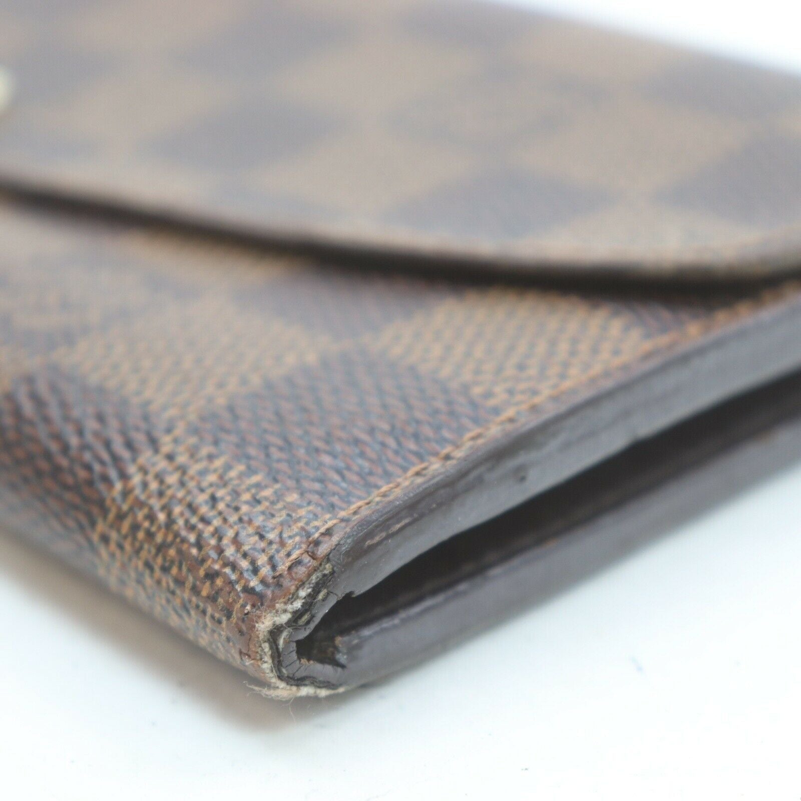 Louis Vuitton Portefeuille Emilie