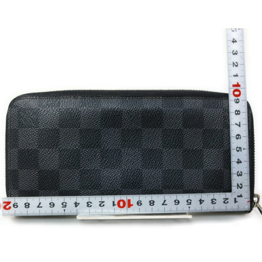 Louis Vuitton Zippy Wallet Black