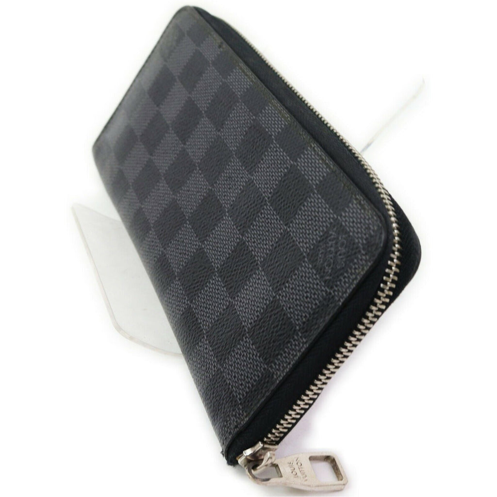 Louis Vuitton Zippy Wallet Black