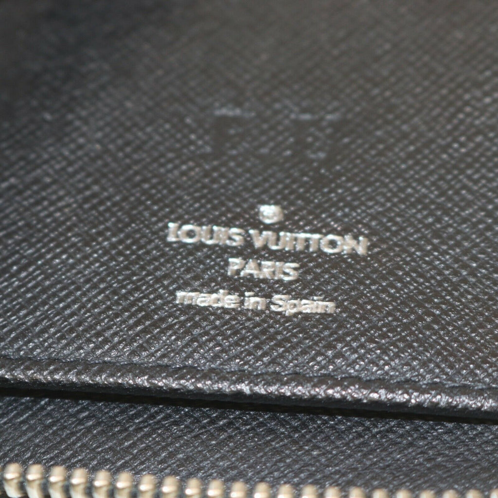 Louis Vuitton Zippy Wallet Black