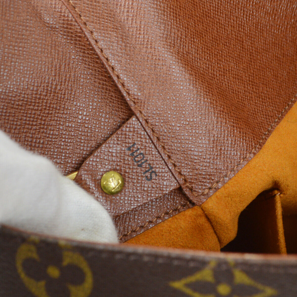 Louis Vuitton Musette Crossbody Bag