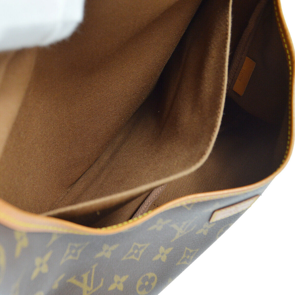 Louis Vuitton Saumur 35 Crossbody