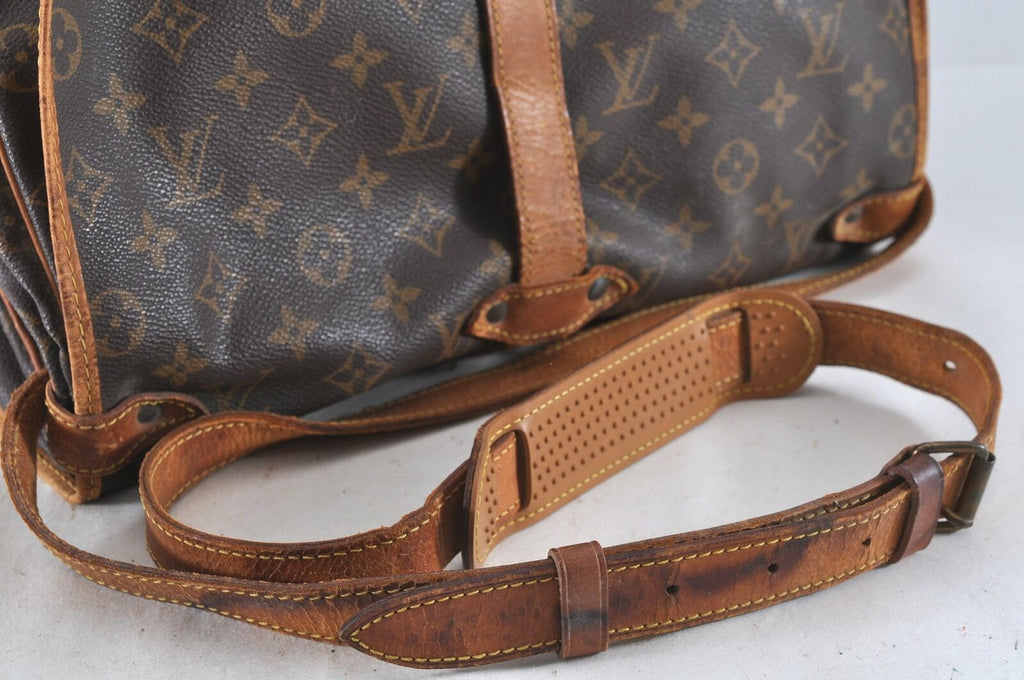 Louis Vuitton Saumur 35 Crossbody