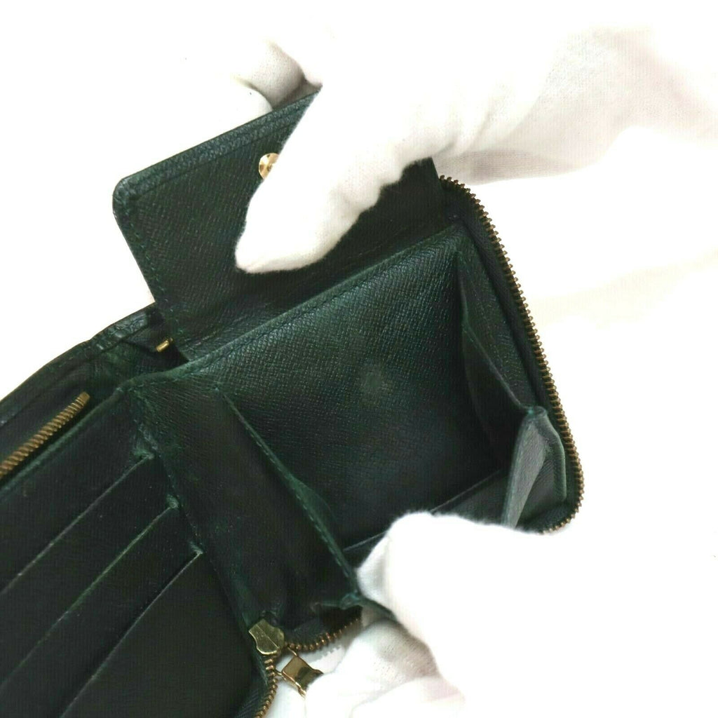 Louis Vuitton Taiga Bifold Zip