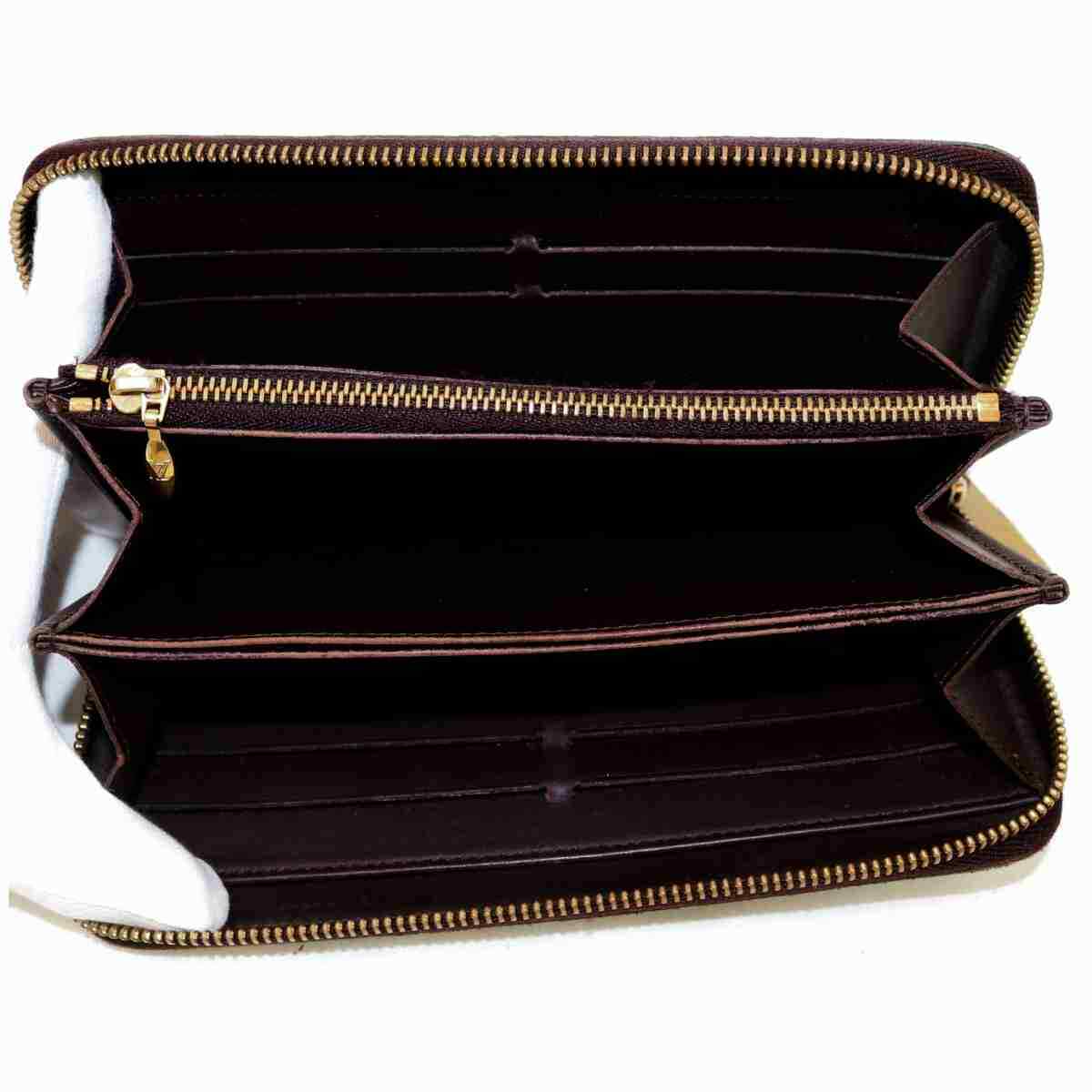 Louis Vuitton Amarante Zippy Wallet