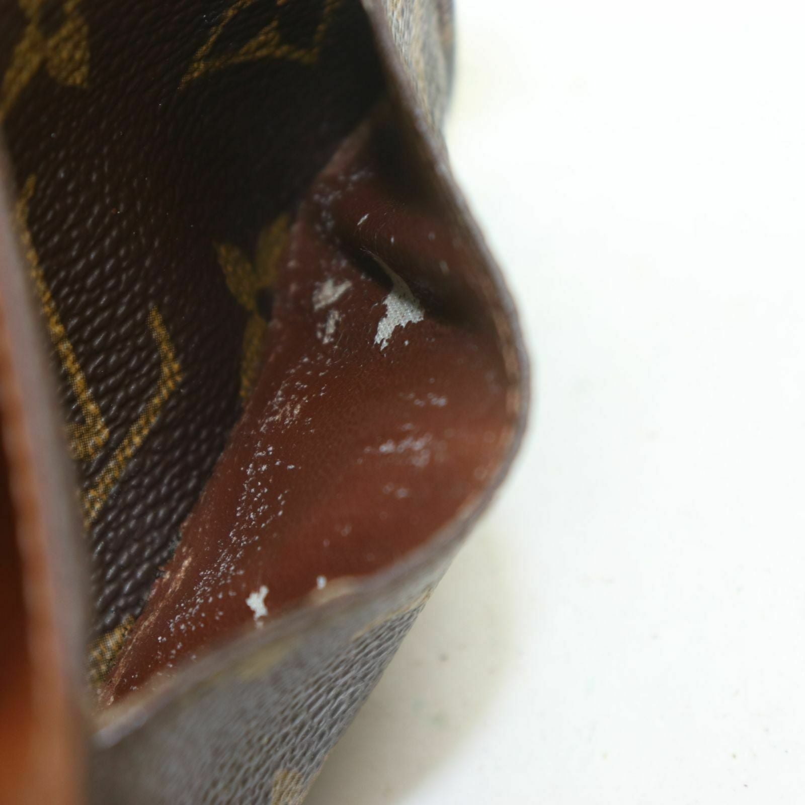 Louis Vuitton Pochette Monnaie