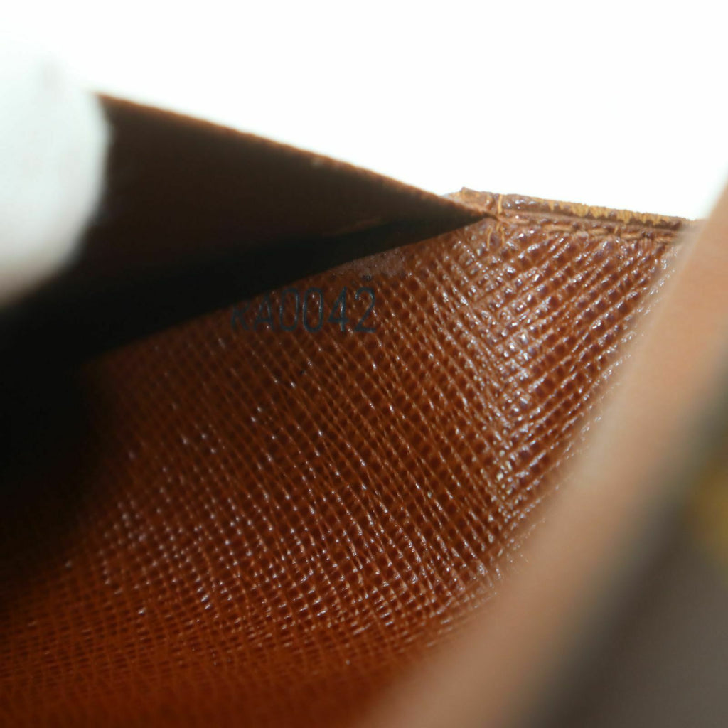 Louis Vuitton Portefeiulle Tresor