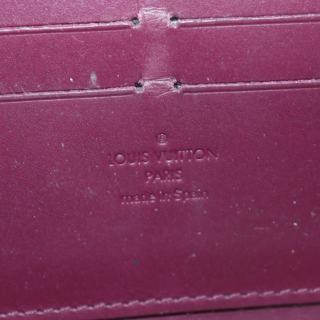 Louis Vuitton Zippy Wallet Purple