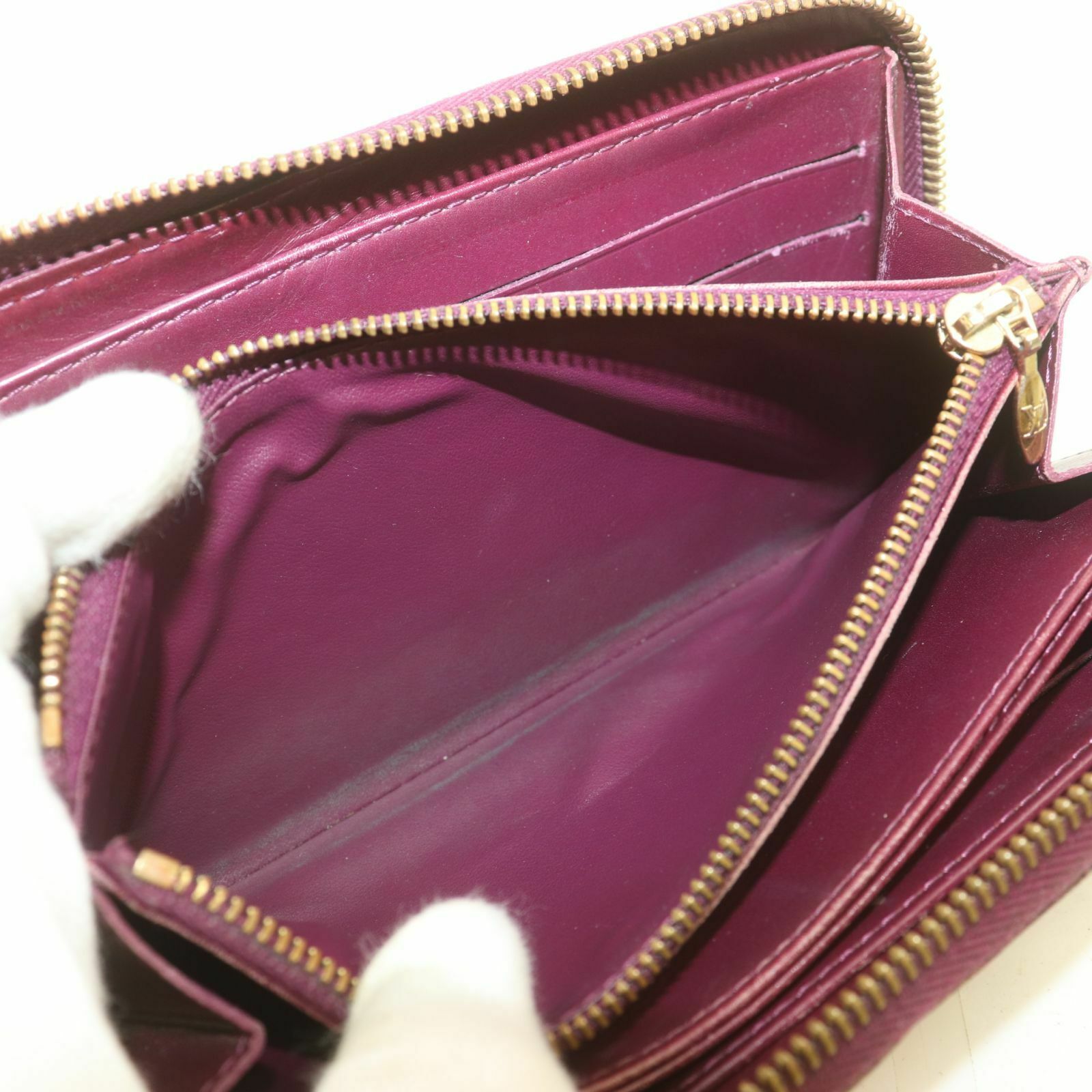 Louis Vuitton Zippy Wallet Purple