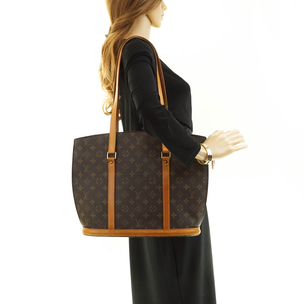 Louis Vuitton Babylone Tote Bag
