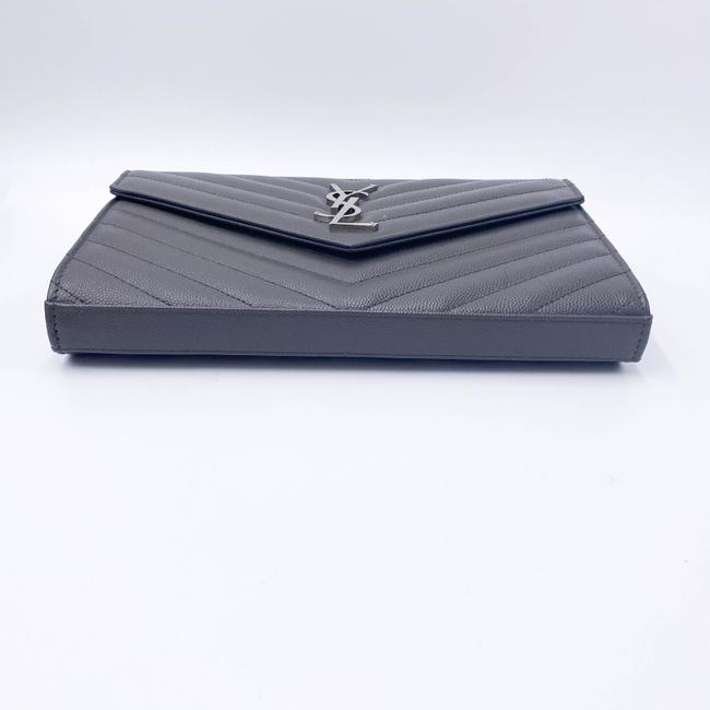 Saint Laurent Chain Wallet Grain De Poudre Matelasse Chevron Monogram Grey Leather Cross Body Bag