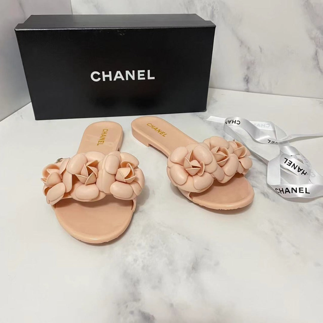 Chanel Camelia Flower PVC Jelly Sandals Spring/Summer Collection Light Pink